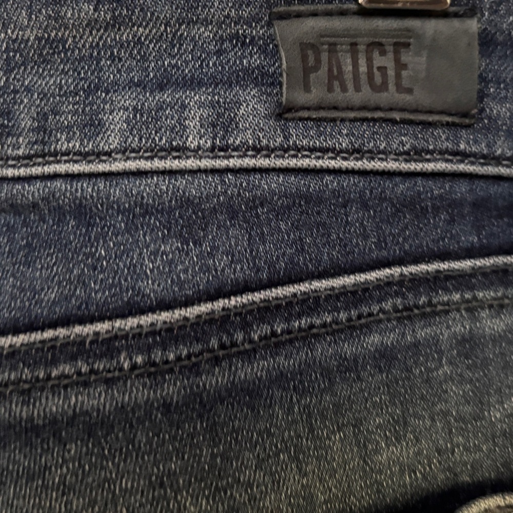 PAIGE Flare Crop Jeans with Frayed Hem 29 - Picture 6 of 8